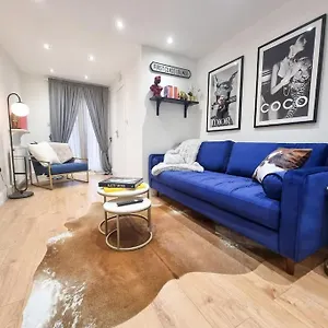 https://luxesuites-2-bed-flat-garden-parking.brighton-hotels-england.com
